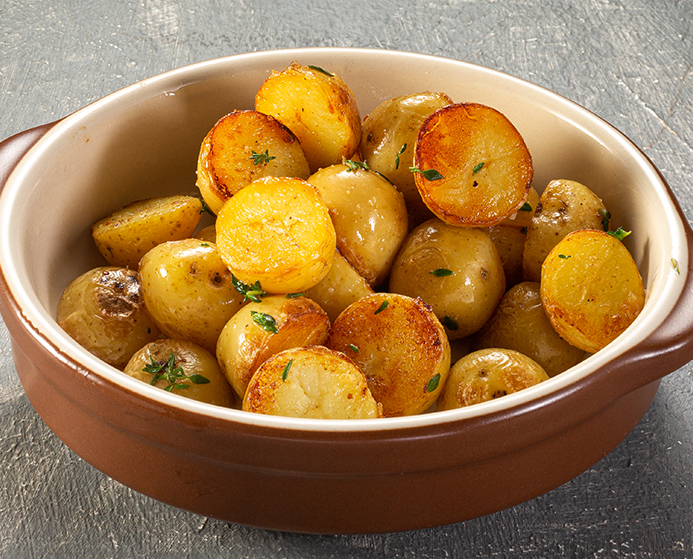 Картофель обжаренный с чесноком