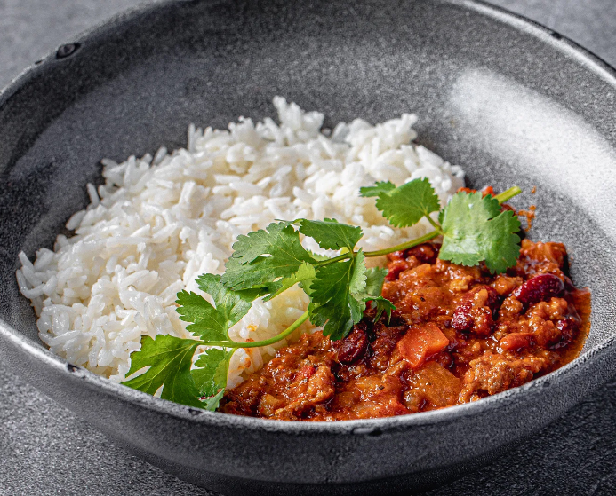Чили кон карне с рисом
